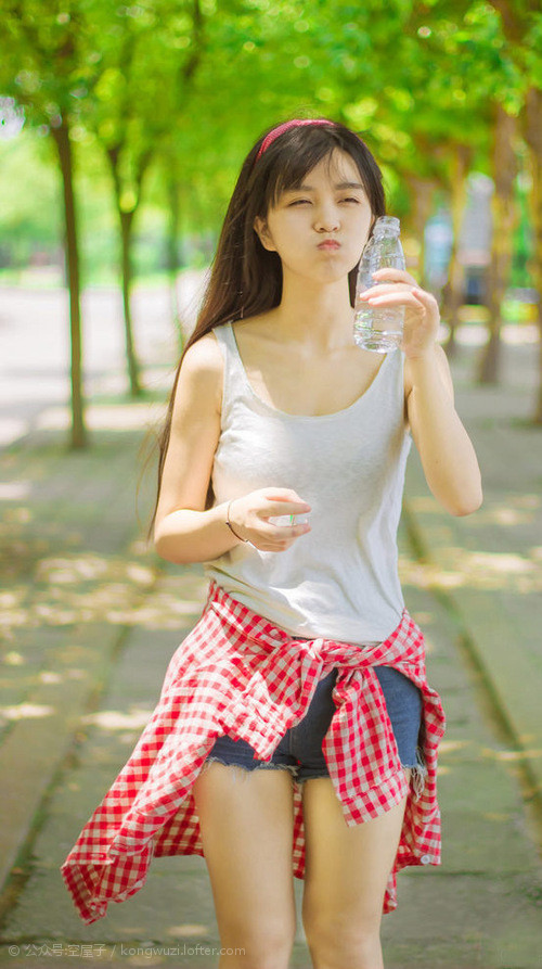 青训体系普及足球基础知识课程形成完整学习闭环，足球青训分几个阶段